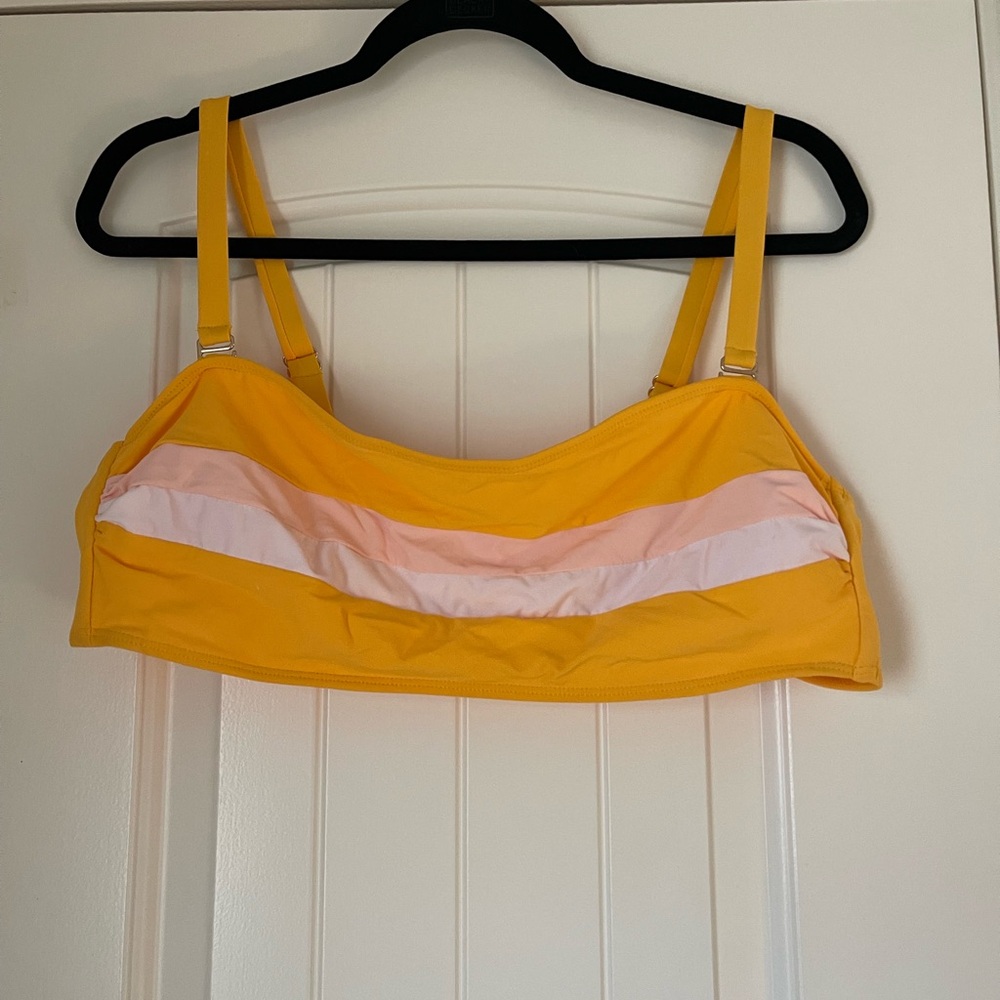 SWIM TOP